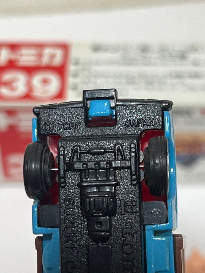 スズキキャリー　トミカ　家畜運搬車　日本製　赤箱　絶版　希少　２台セット