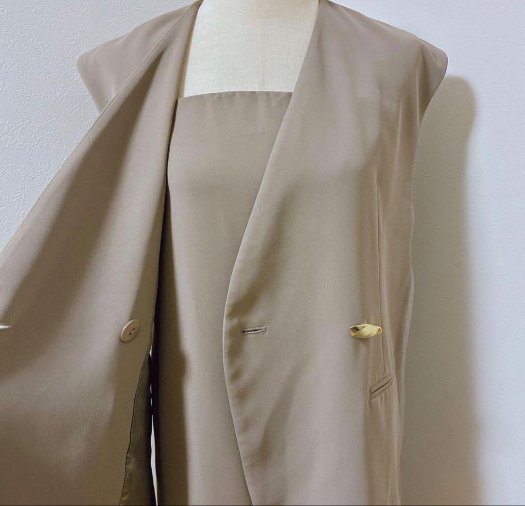 ANDRESDアンドレスド　ニアナ　カーキ　バックシアージレセットアップドレス