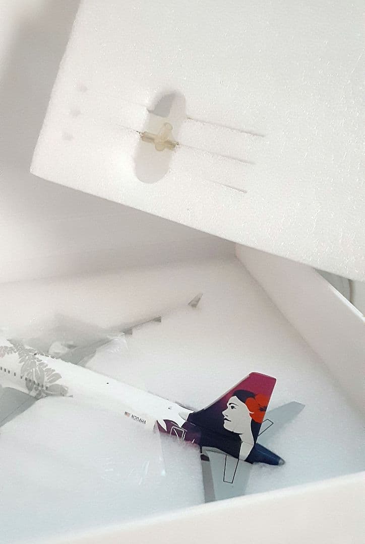 航空機・ヘリコプター Hawaiian Airlines A321neo 1:200