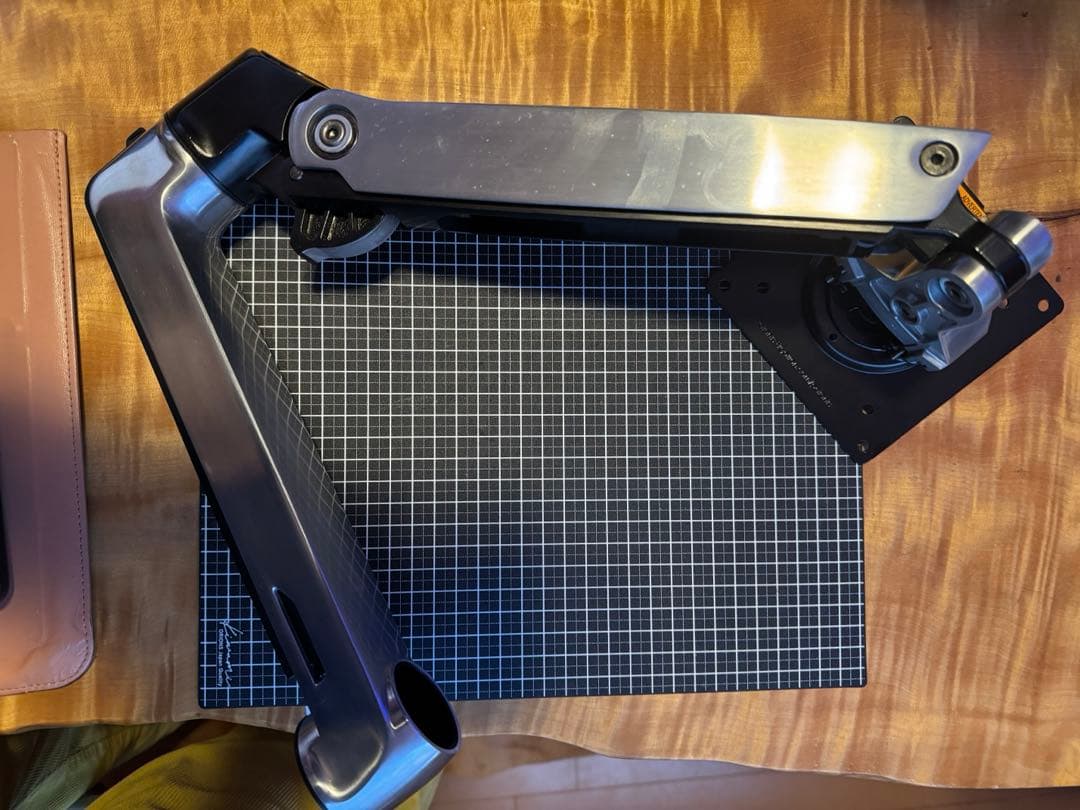 エルゴトロン 追加用LXアーム 1モニター 3.2~11.3kg まで