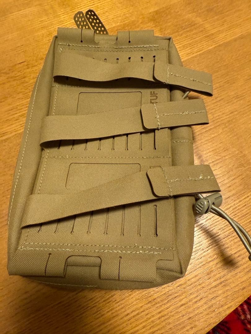 アンオブタニウムギア ユーティリティポーチ