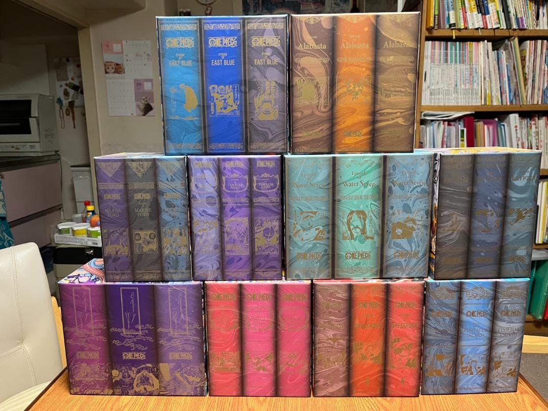 One Piece コミック　第１巻～第１０４巻　ボックス入りセット（ほぼ新品）