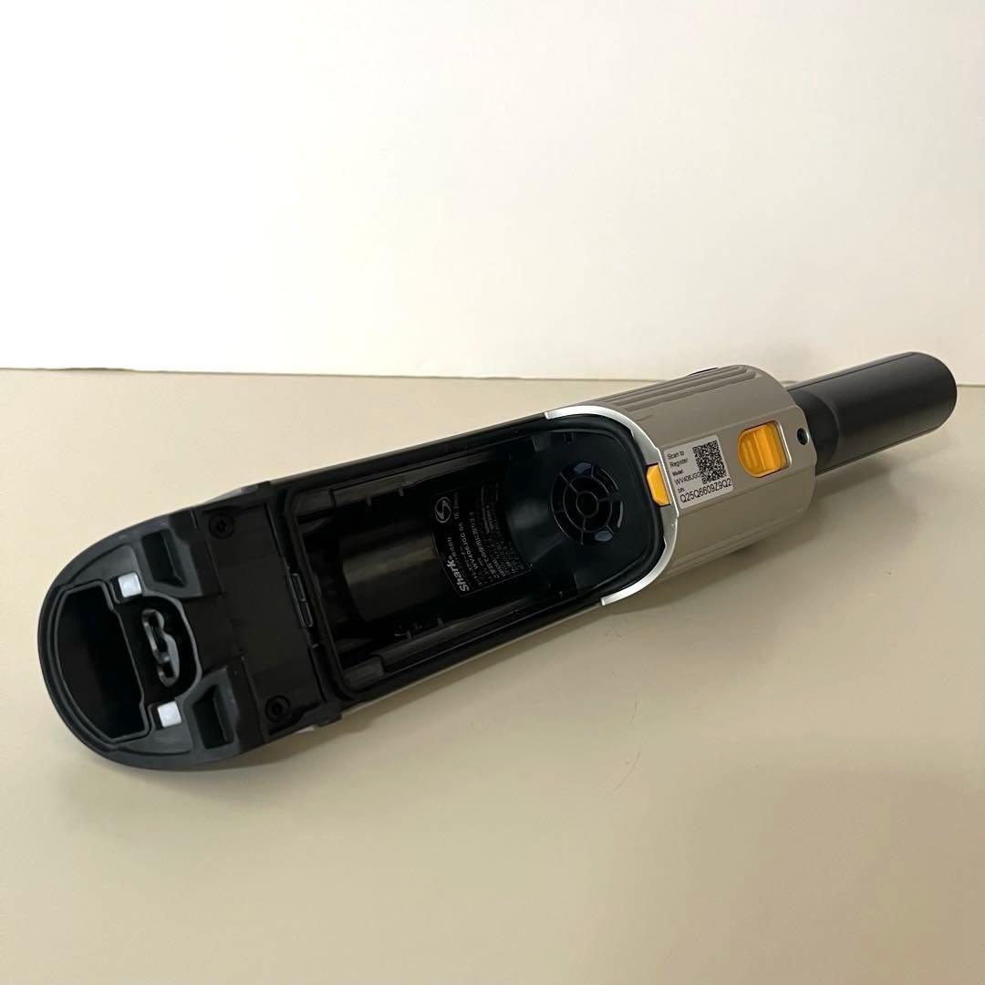 M*i様 【美品】シャークコードレスクリーナー WV406JGG 【簡易清掃 動