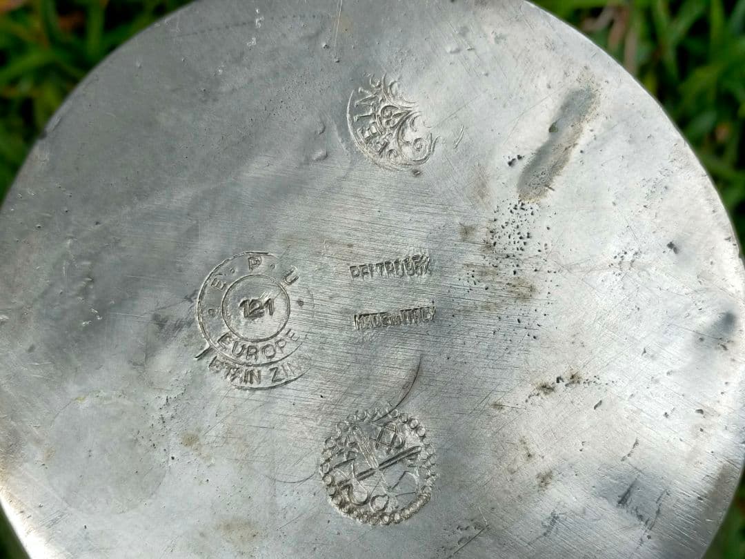 ♥アンティーク　イタリア製　錫製　沈香壺　骨董品　沈香壷