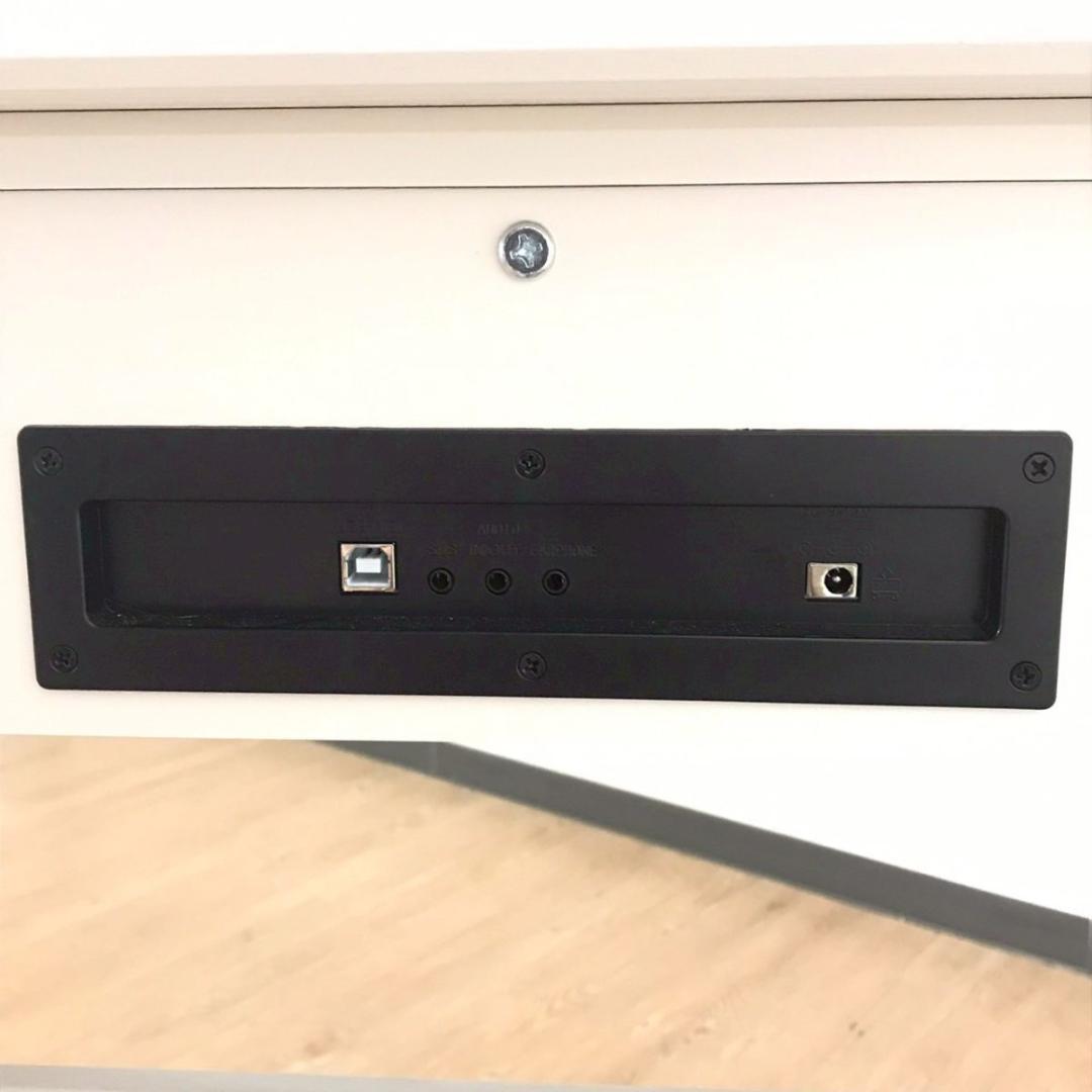 2025年製 福岡 引取限定 IKTMI 電子ピアノ ホワイト 88鍵盤 木製