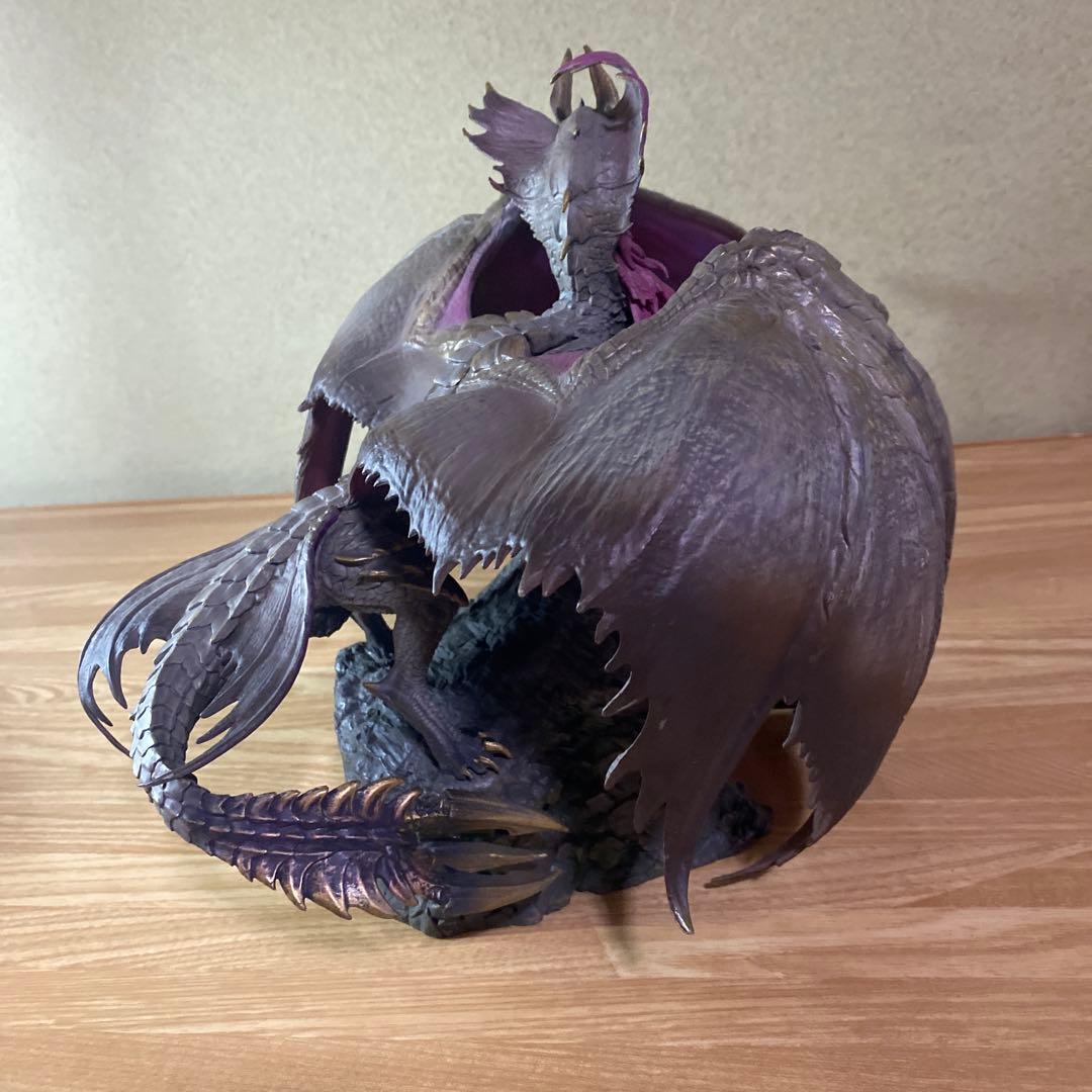 【中古】フィギュア　モンスターハンター　メルゼナ