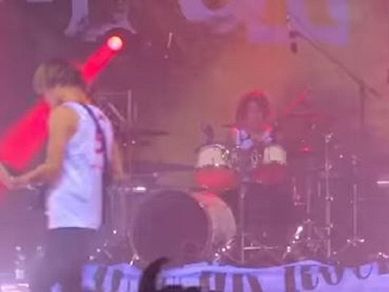 ONE OK ROCK ワンオクロック EU公演 TOMOYA 実着用 シャツ