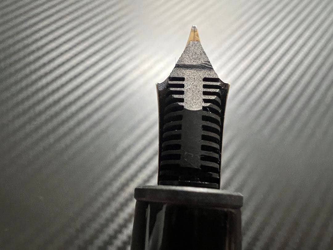 モンブラン マイスターシュテュック 146 万年筆 M 中字 14K 全金