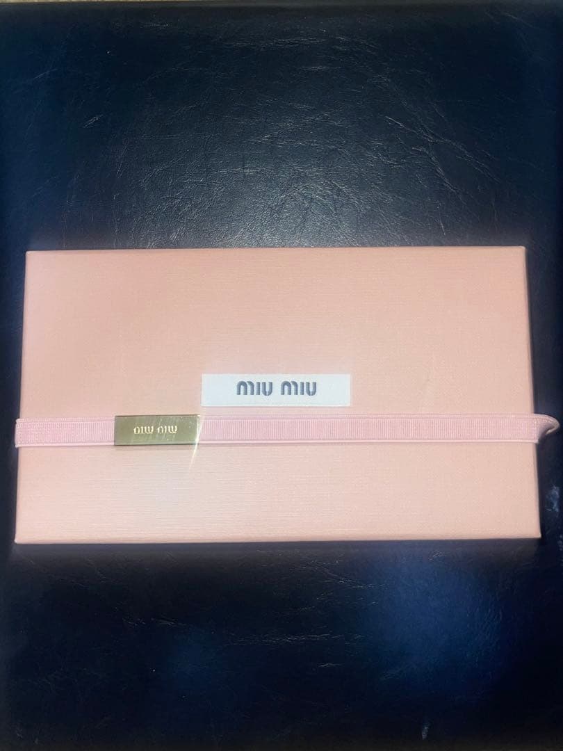 ミュウミュウ　スマホケース　12promax