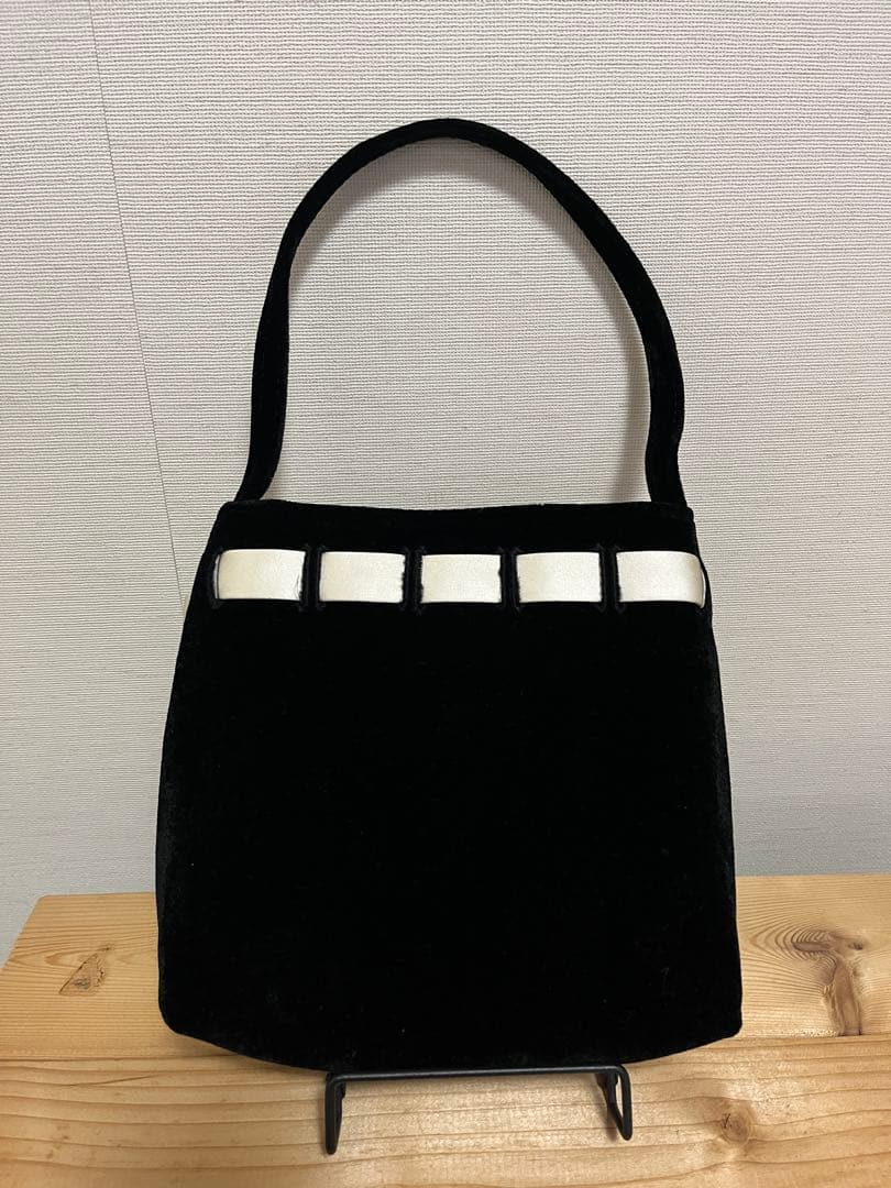 【hai】 ベロアリボンバック　　シーズン限定品