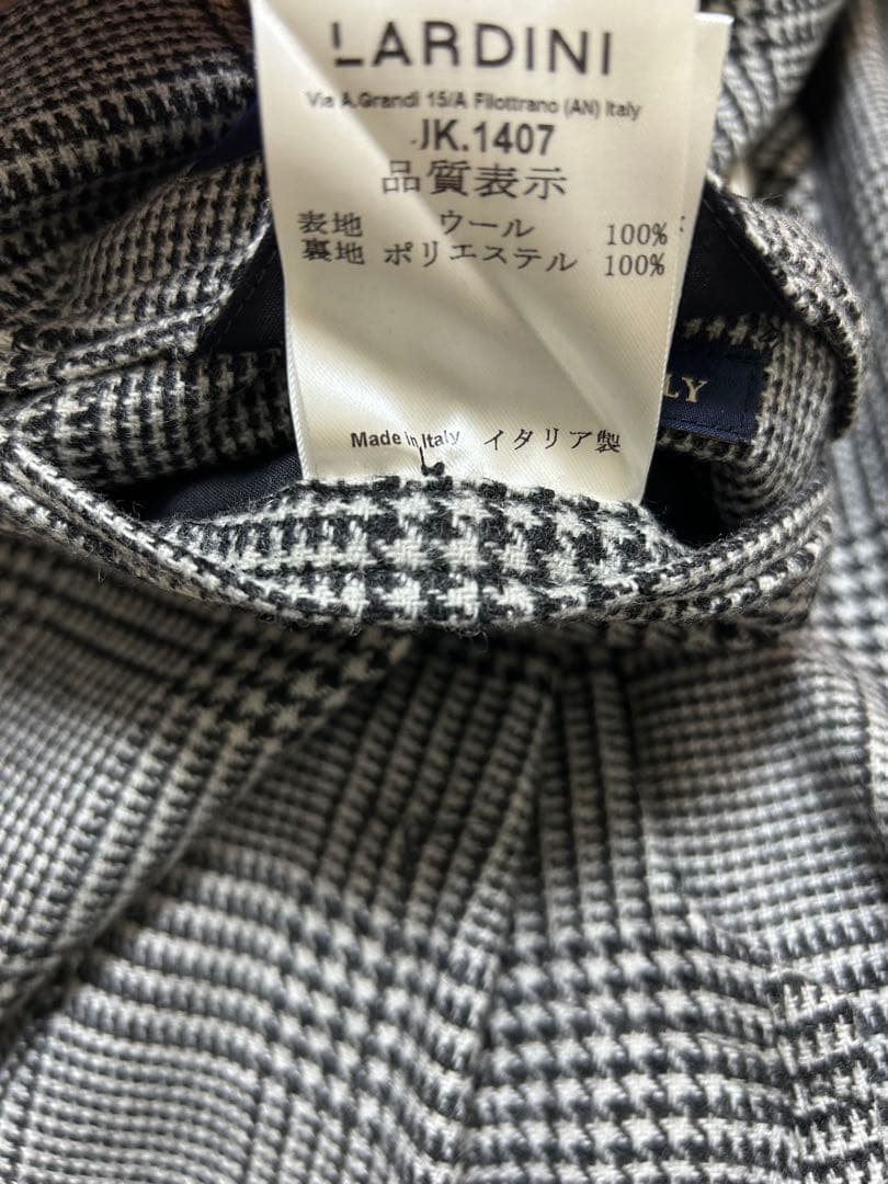 LARDINI ダブルブレスト チェックジャケット