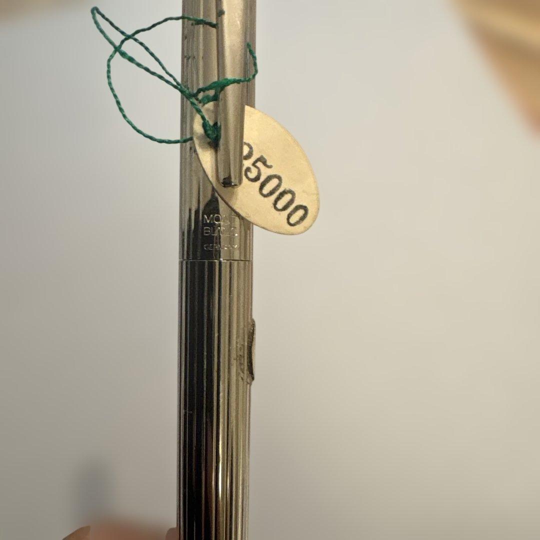 d*3様 モンブラン 万年筆ノブレス