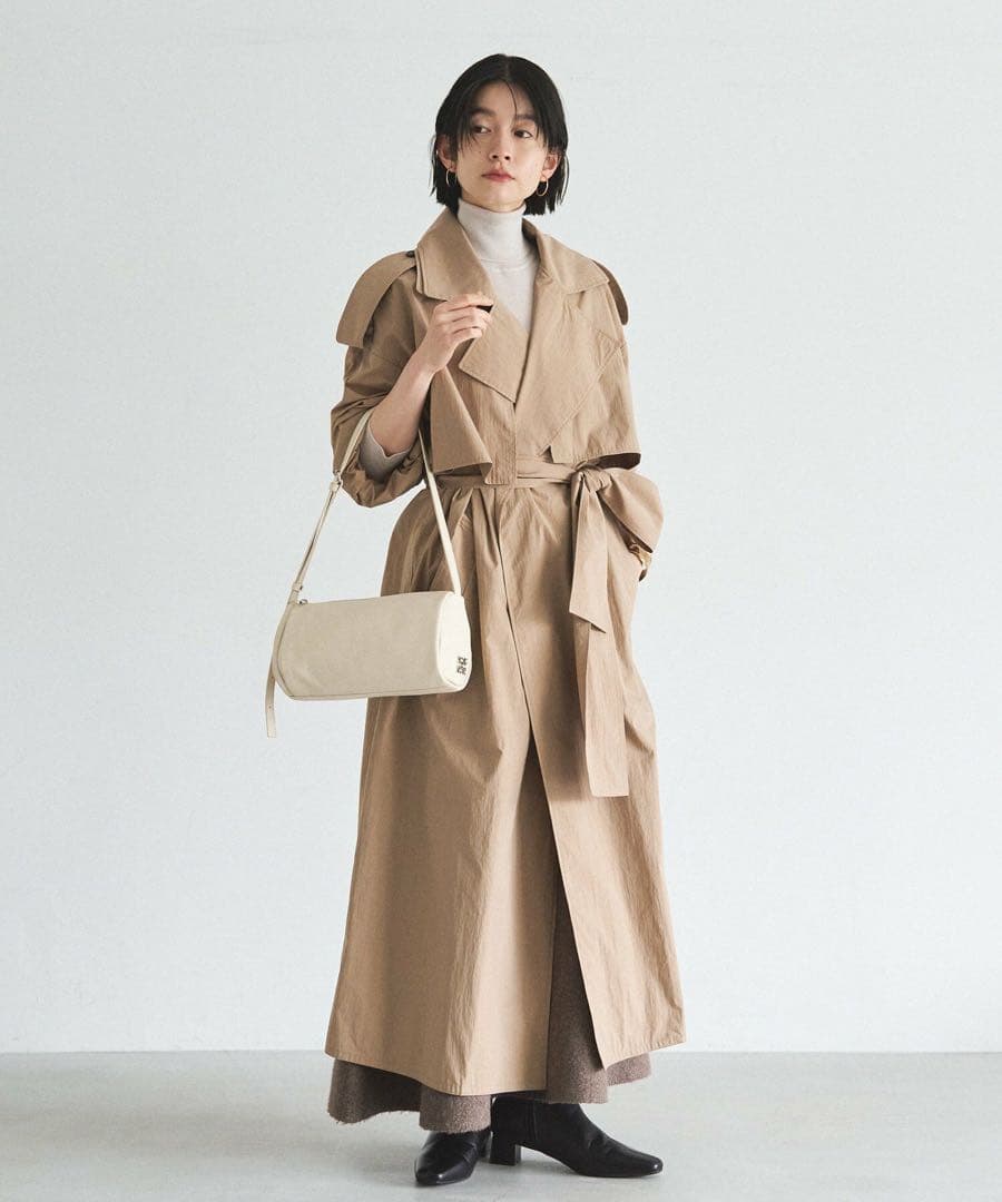 ★新品タグ付き★ソフトレザーロールショルダーバッグ russet ラシット