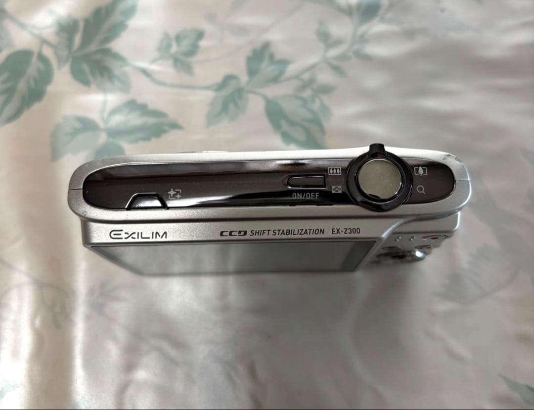 CASIO EXILIM EX-Z300 コンパクトデジタルカメラ
