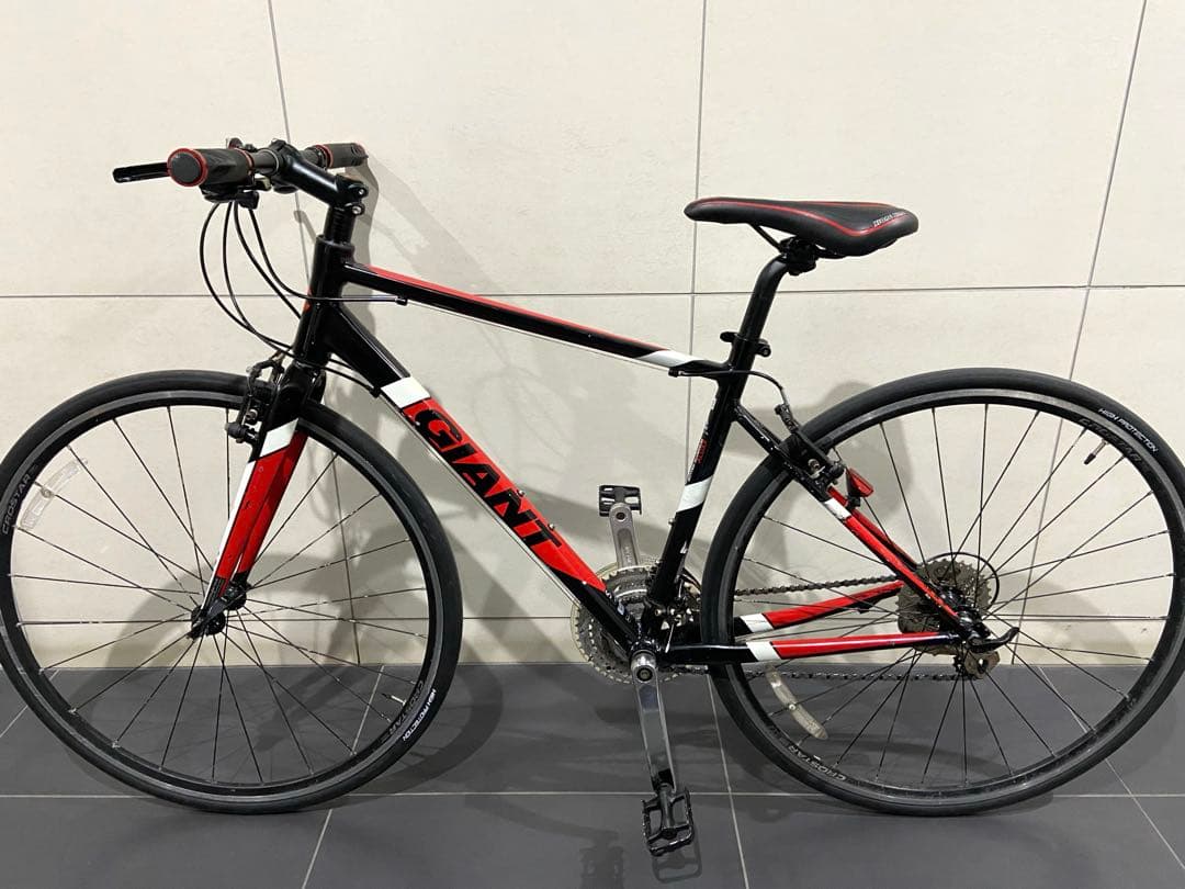 GIANT CROSTAR クロスバイク　ジャイアント　クロスター　escape