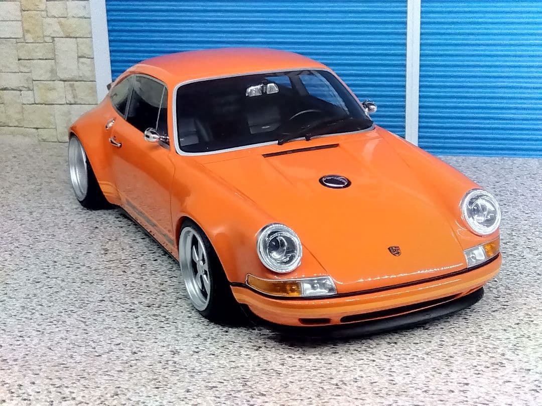 GT SPIRIT 1/18ミニカー SINGER 911 カスタム