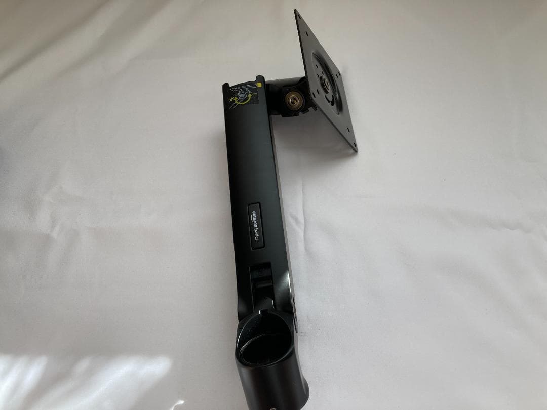 【エルゴトロンOEM】Amazonベーシック モニターアーム シングル ブラック