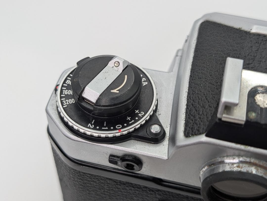 【美品完動品】Nikon FE フィルムカメラ シルバー ボディ 人気機種