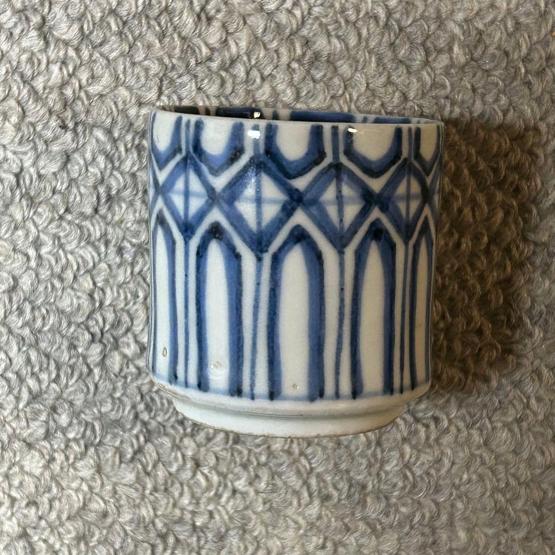 伊万里猪口幾何学模様