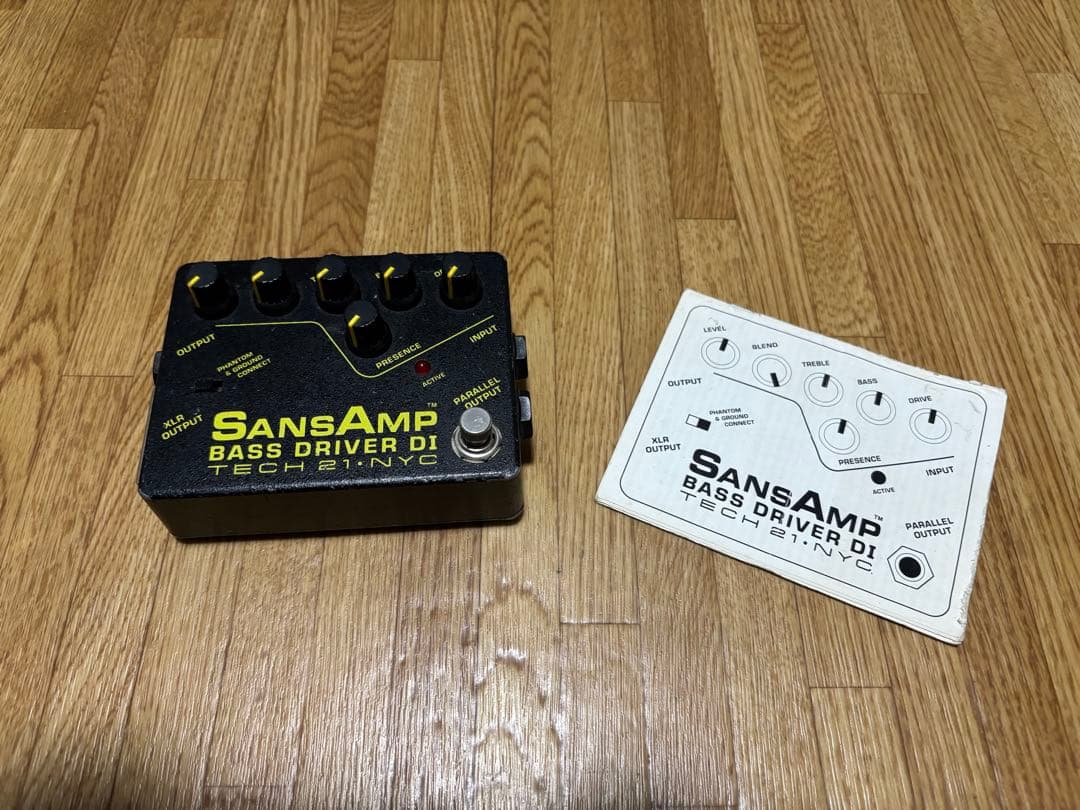 TECH 21 NYC SansAmp BASS D DI v1初期型