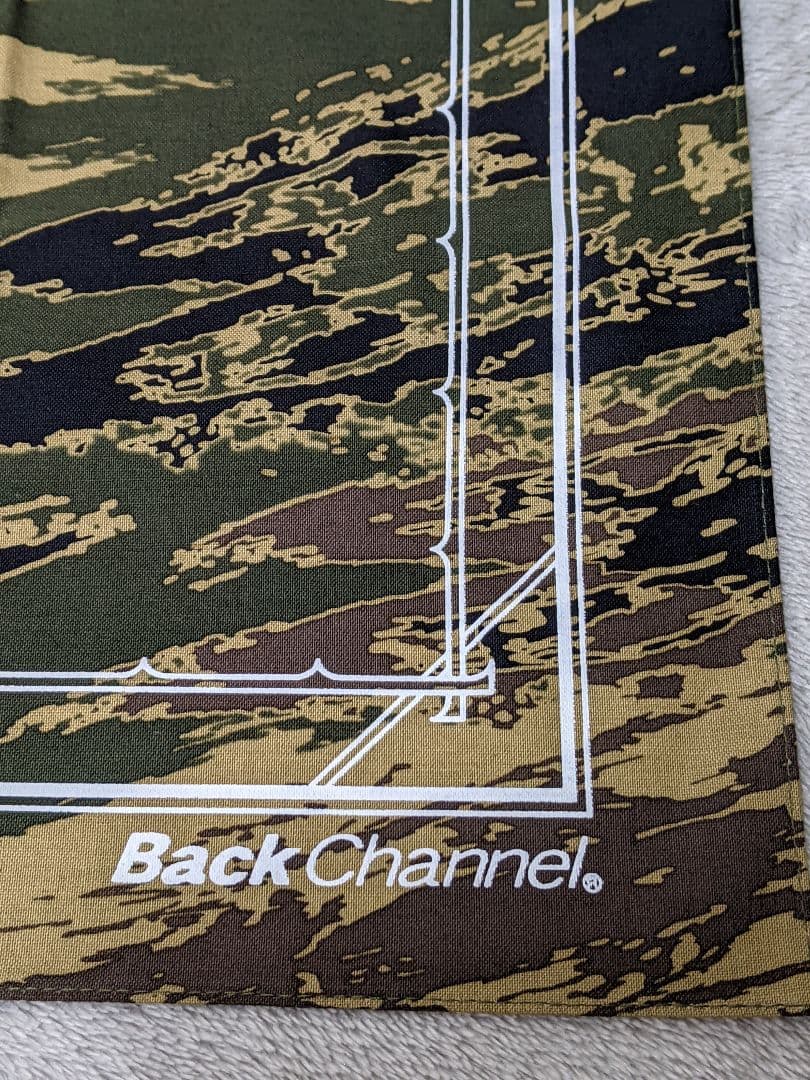 バックチャンネル　ゴーストライオンカモ　バンダナ　新品袋付きnitraidthc