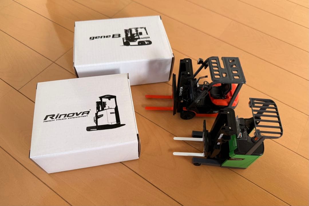 【非売品】TOYOTA L&F フォークリフト ミニカー (2セット)