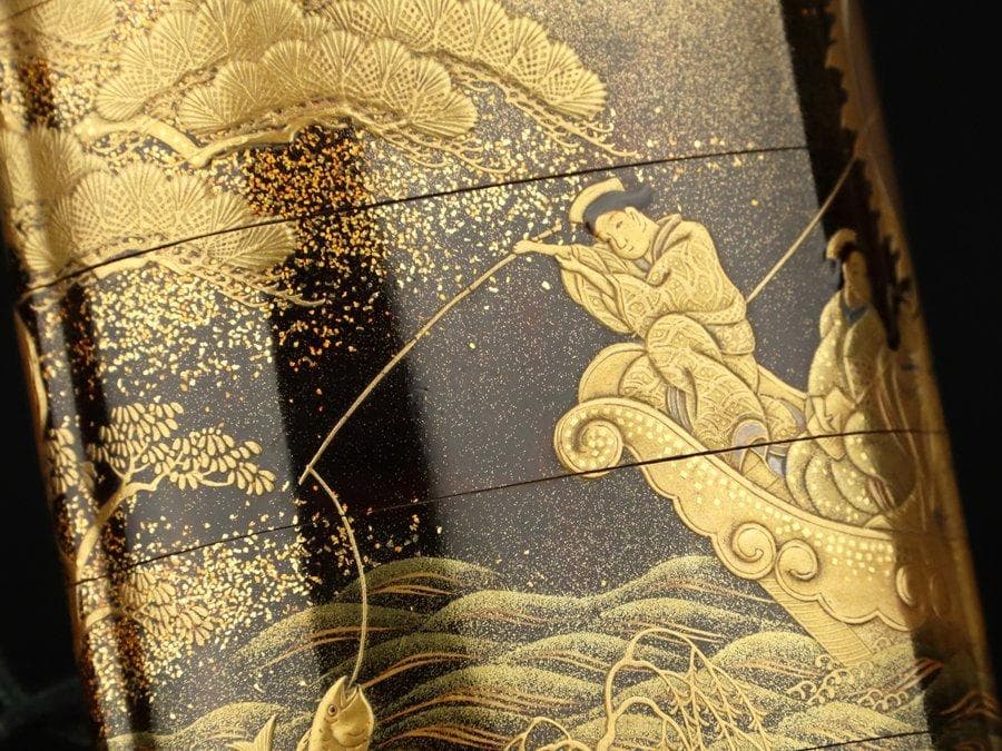 金地船人物高蒔絵印籠　梶川文龍斎作（江戸時代・美術館展示クラス・根付）