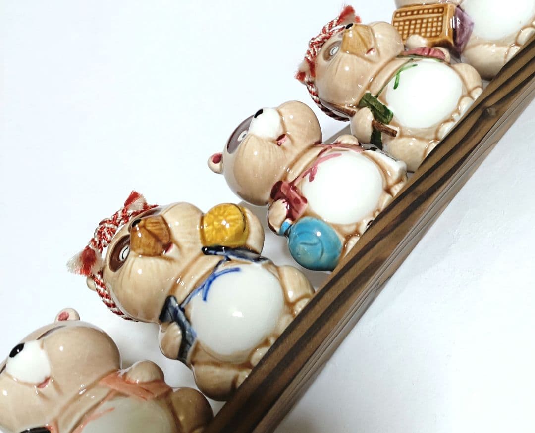 七福神たぬき ■ 七匹のたぬき 陶器製 置物 狸 昭和レトロ 日本 和風 伝統