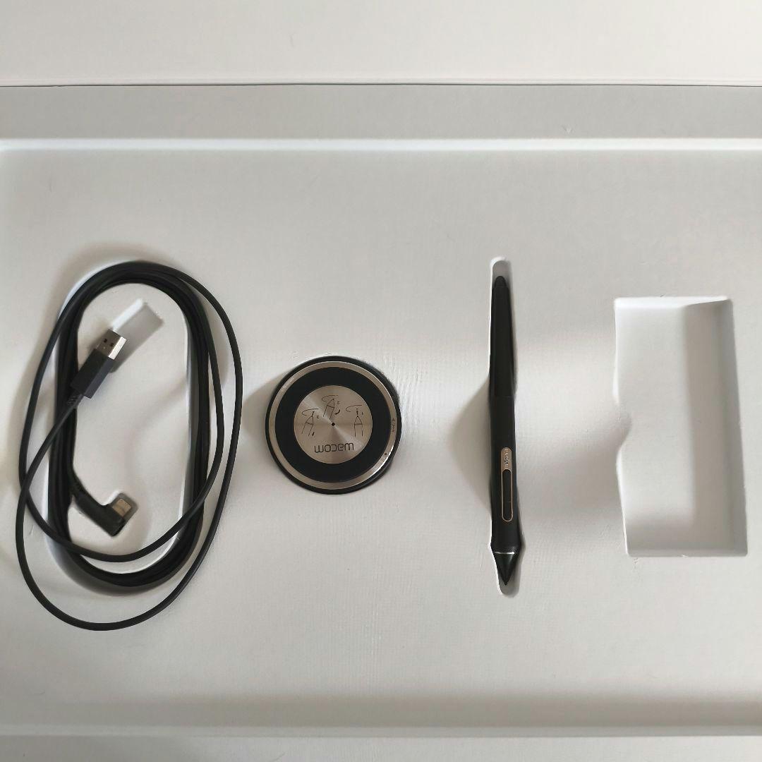 Wacom Intuos Pro L ペンタブレット PTH-860/K0