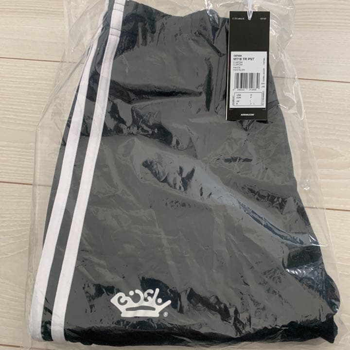 【希少】BiSH adidasコラボジャージ