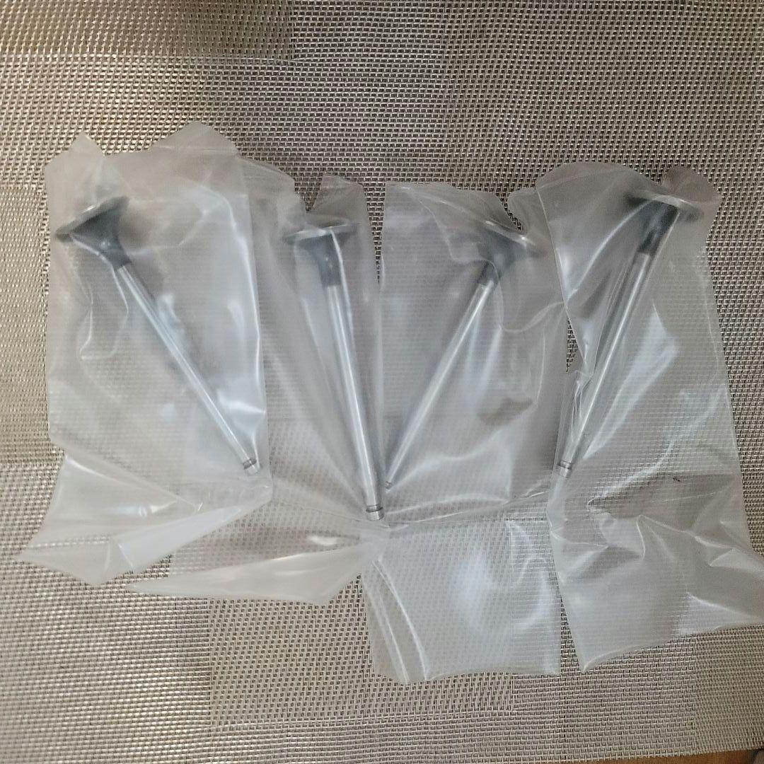 日産純正部品　バルブ　エキゾースト13202-01B00　4本入