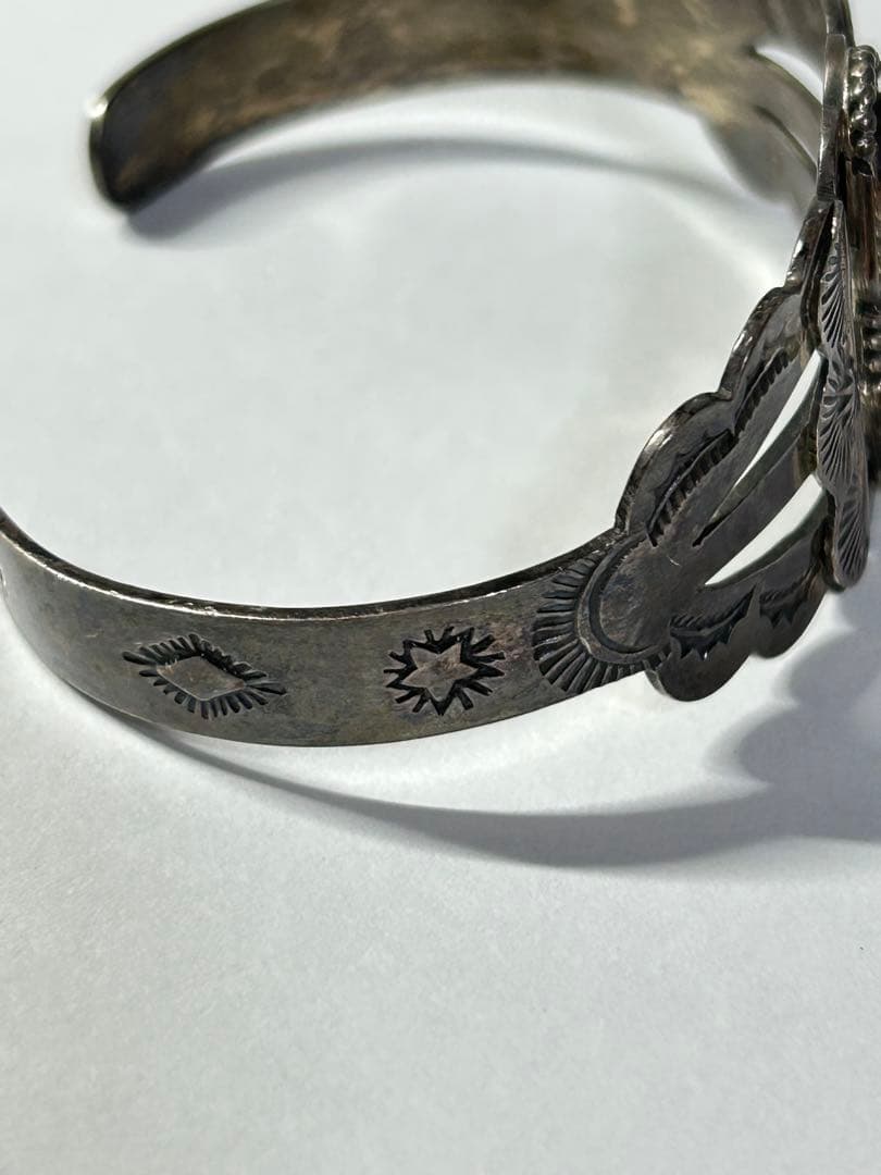 シルバー バングル　ヴィンテージ　navajo インディアンジュエリー