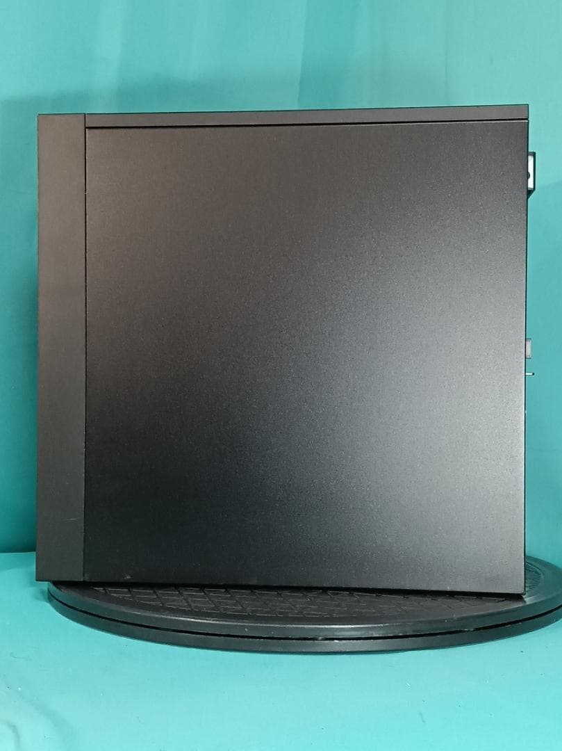 初期保証 Quadro P4000 i7-9700K 32GB SSD2TB