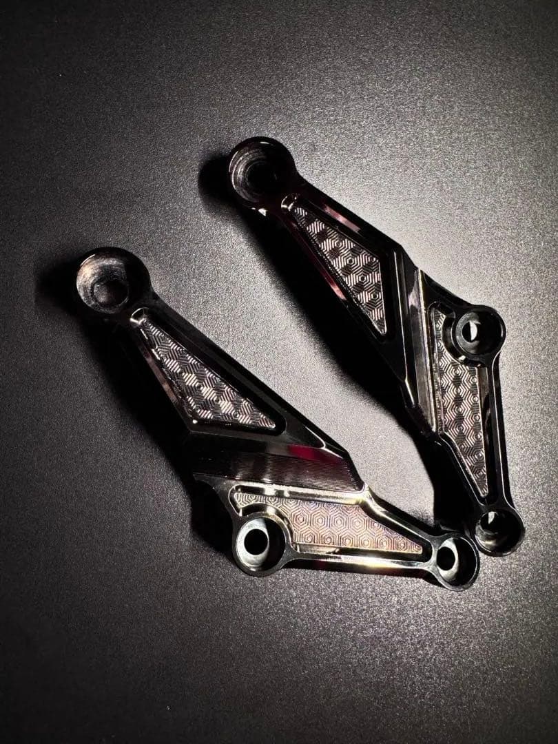 ARCHI ビレットハニカム エンジンシリンダーマウントキット漆黒Edition