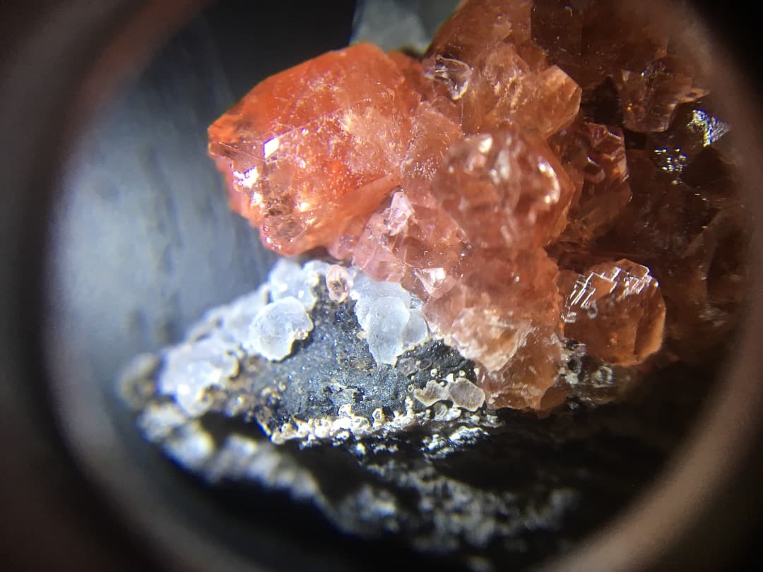 ロードクロサイト  原石 ペルー産 菱マンガン鉱