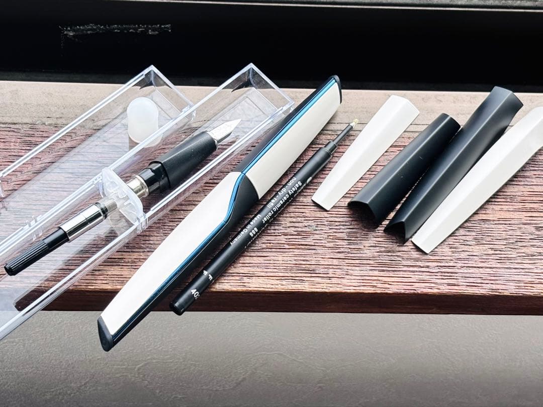 Gravity.Mobius ボールペン　万年筆　完品