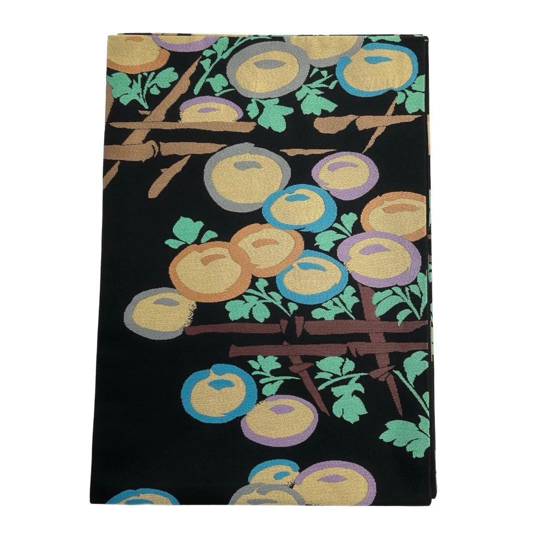 白綾苑大庭　開き名古屋　饅頭菊　垣　黒地　着物　103a d