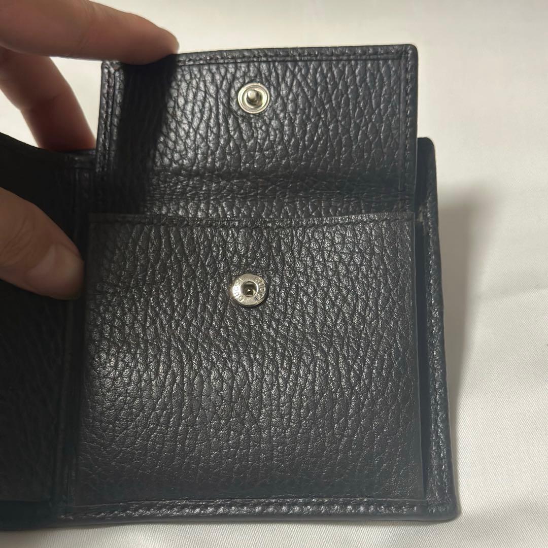 あ*り様 Gucci GGパターン 二つ折り財布