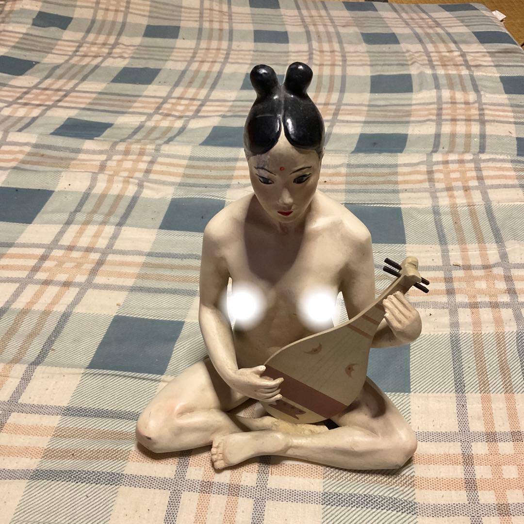 裸弁天様　座像　FRP造形人形。