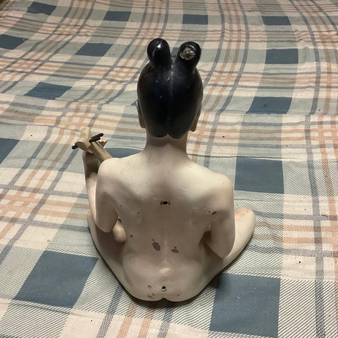 裸弁天様　座像　FRP造形人形。