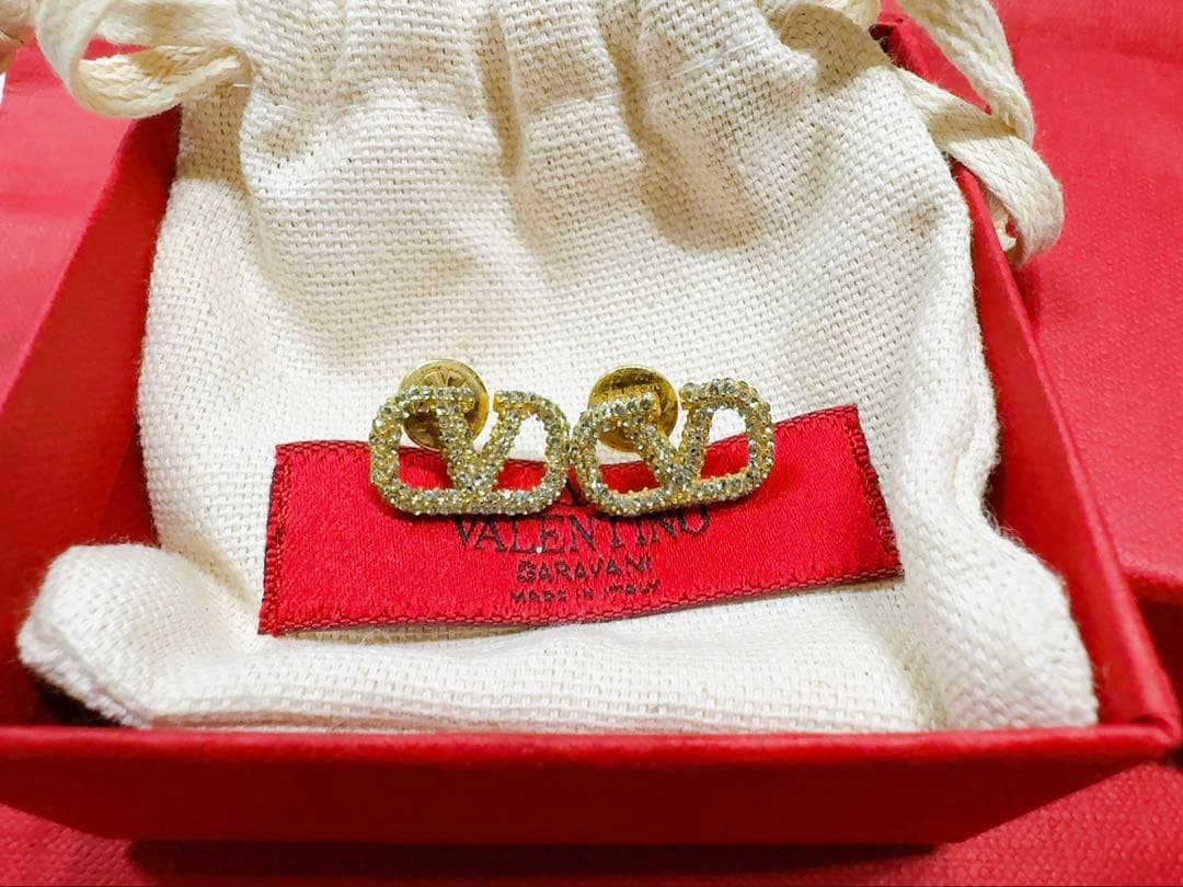 【VALENTINO】ヴァレンティノ Vロゴ ピアス スワロフスキー ゴールド