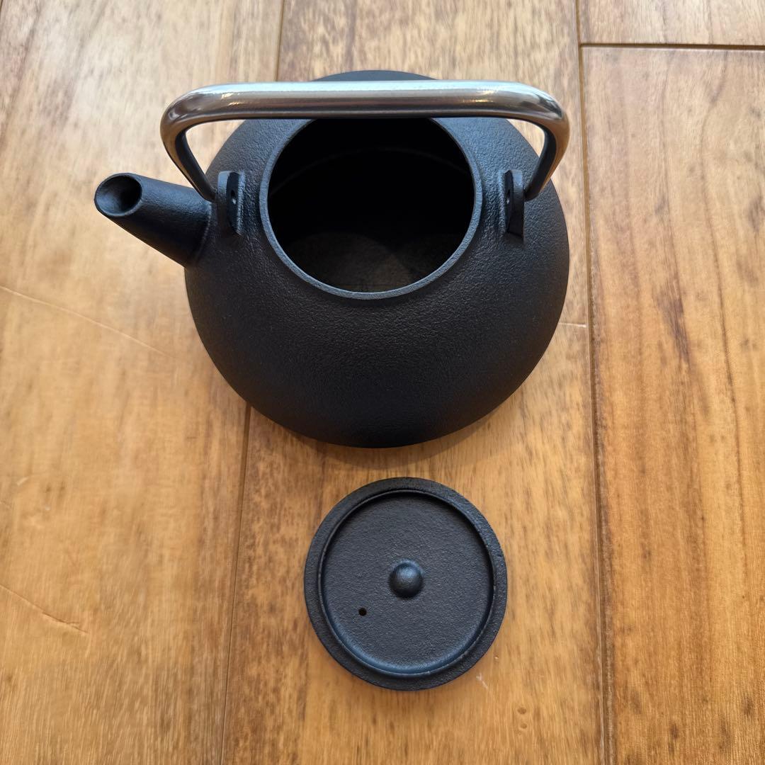 鉄瓶　鋳心ノ工房　増田尚紀デザイン