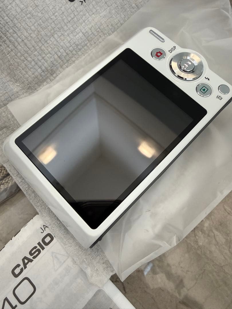 【未使用品！】 CASIO EXILIM EX-ZS240 動作確認済み