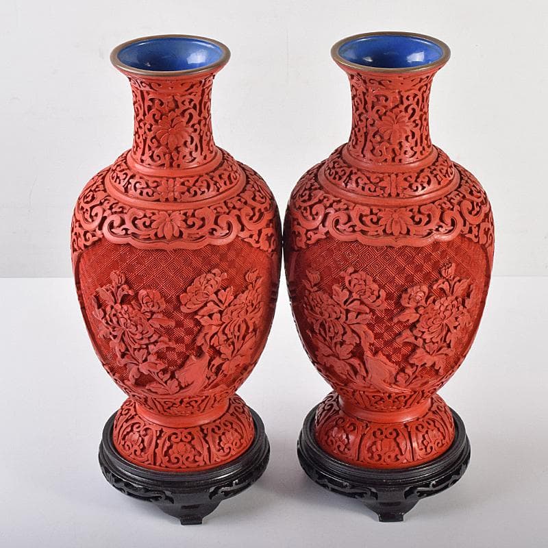 中国　剔紅　堆朱　内七宝　花文瓶　高さ約30㎝　唐木台付　一對　F　R7851B