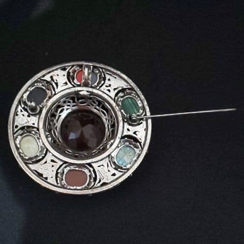 希少！！！イギリス ヴィンテージ MIRACLE社 大きなブローチ ネックレス