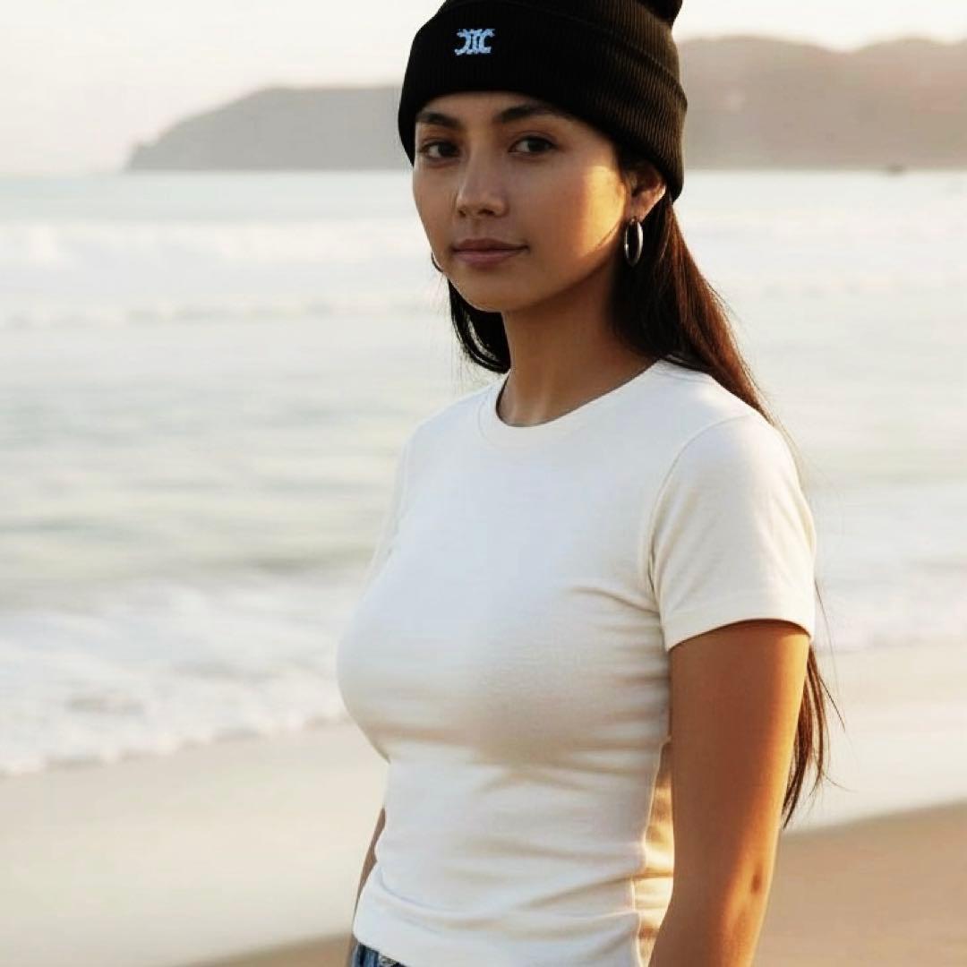 CELINE ニット帽トリオンフ ビーニー ユニセックス　新作BTS 本物