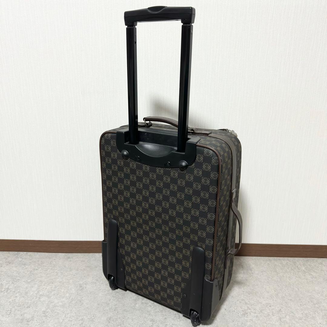 LOEWE キャリーケース アナグラム レザー