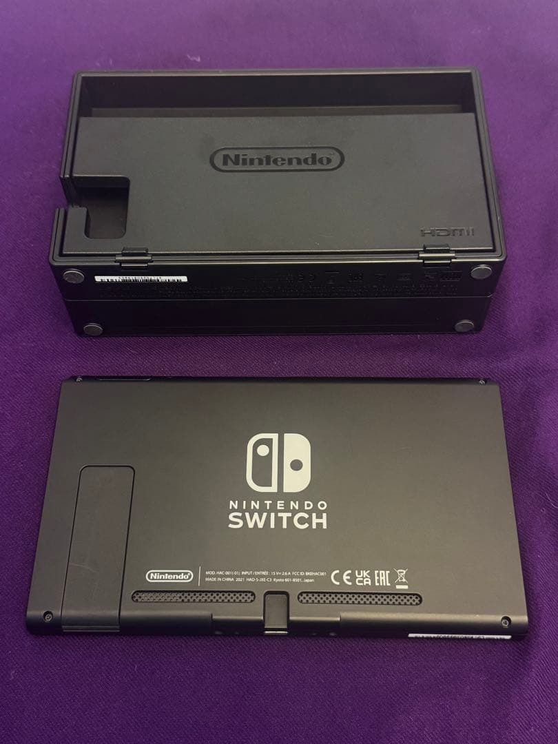 【美品】NintendoSwitch本体 青/赤 Joy-Con、充電グリップ他