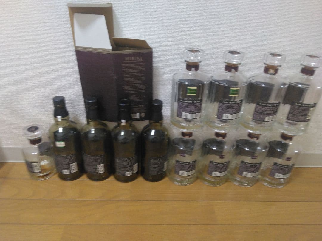 響21年空瓶8本　カートン1枚　山崎18年空瓶4本　響21年350㎎空瓶1本