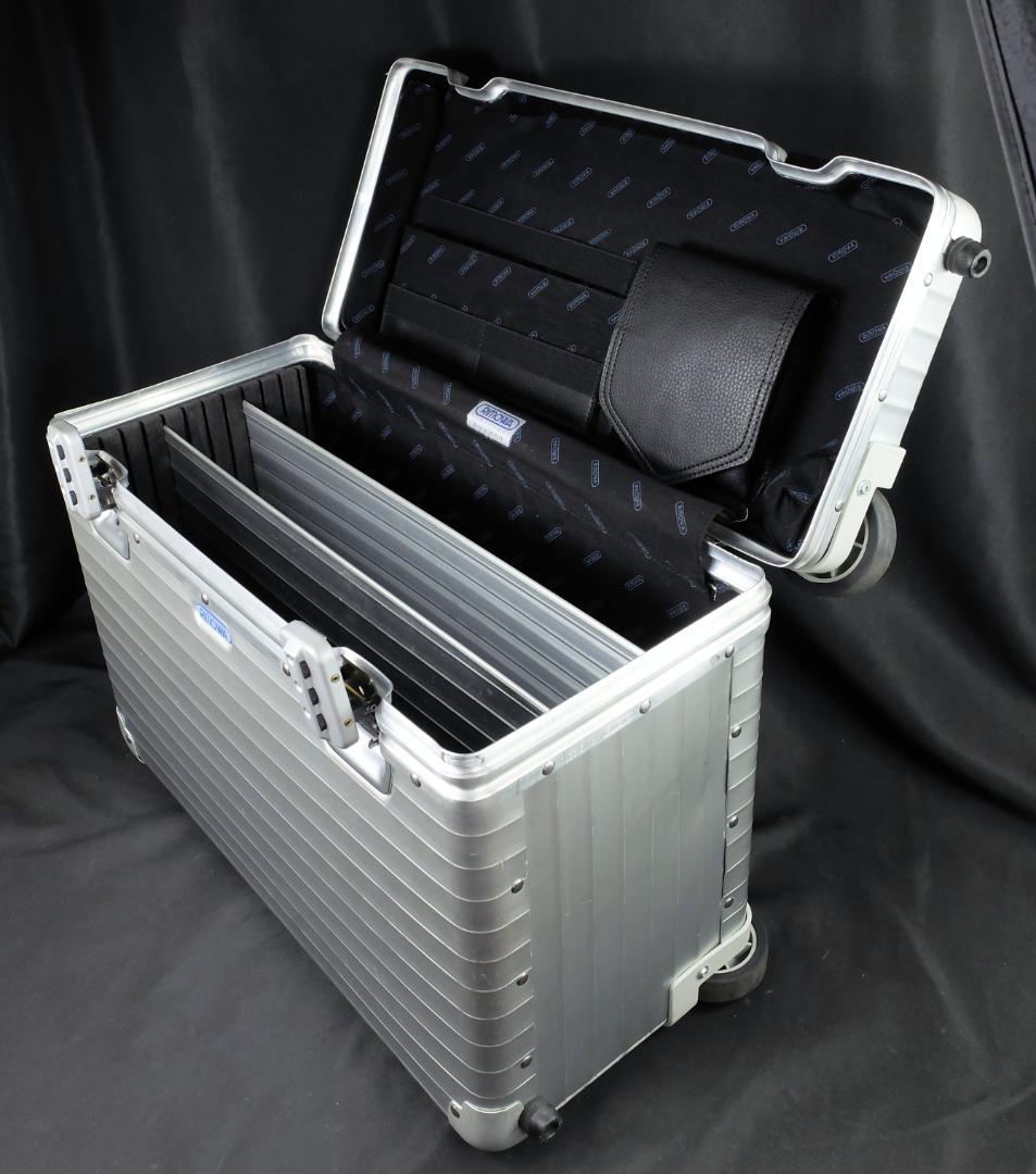 リモワ 950.51 トパーズ 2輪 縦型 パイロットケース 42L 美品